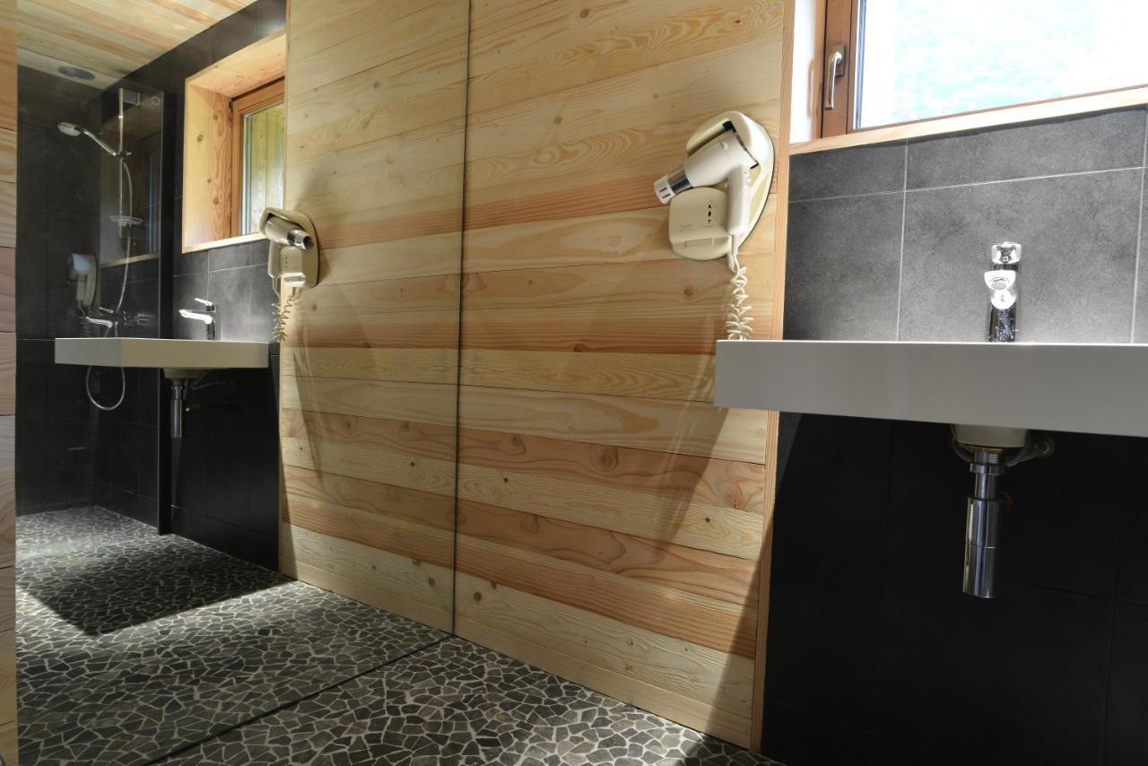 Le Chalet De Valentine Bed and Breakfast Ventron Buitenkant foto